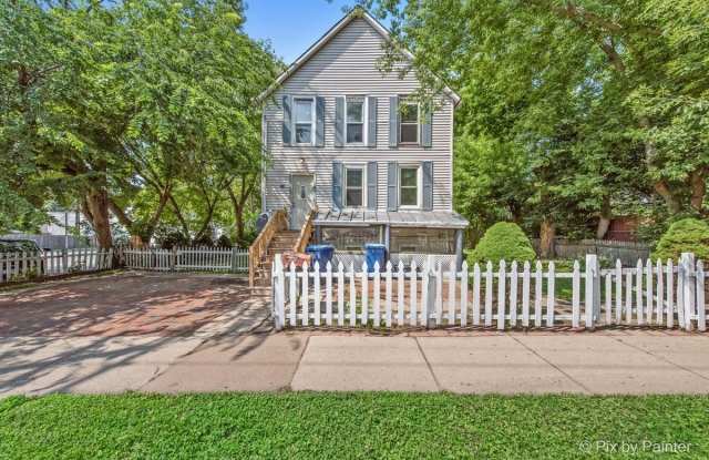 314 Liberty Street unit: 2 photos photos