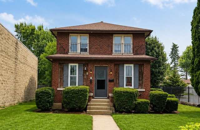1626 Sheridan Road photos photos