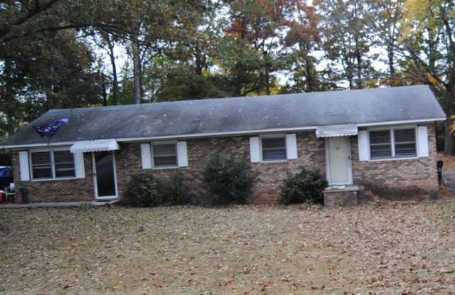 552 Brownlee Drive Southwest photos photos