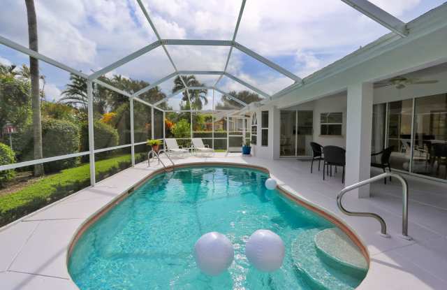 **FURNISHED POOL HOME** BERKSHIRE LAKES **SHORT/LONG TERM RENTAL** RECENTLY UPDATED** photos photos