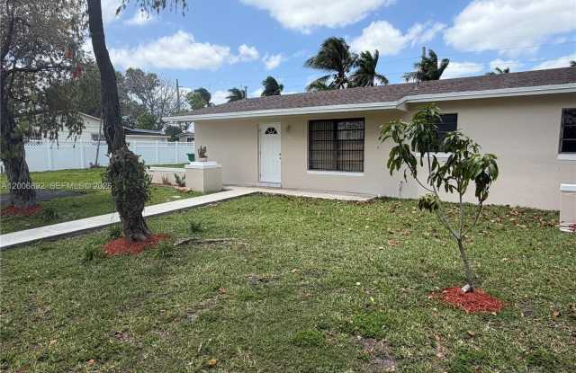 10375 SW 152nd Ter photos photos