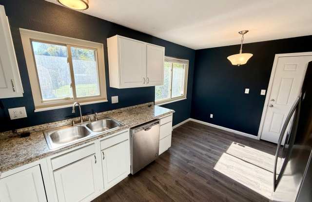 Updated 3 Bedroom Home with Large Yard Gallery 1