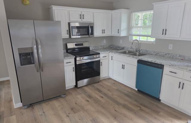 3 Bed 2 Bath New Construction Brick Home Gallery 3