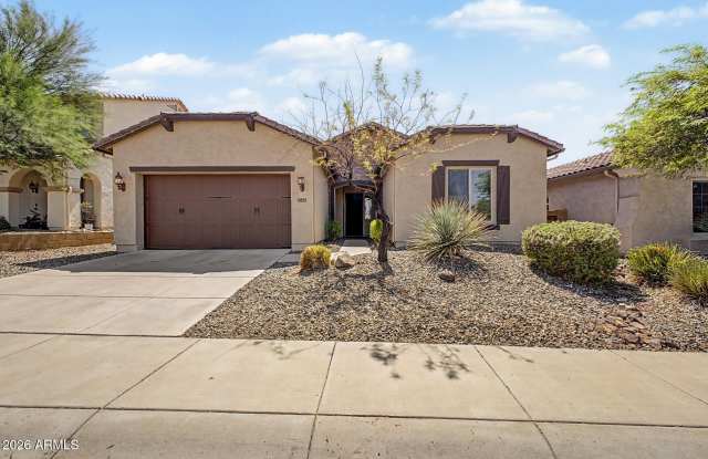 2023 W CHIMNEY ROCK Road Gallery 2
