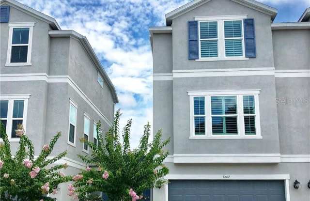 3807 W CLEVELAND STREET - 3807 West Cleveland Street, Tampa, FL 33609