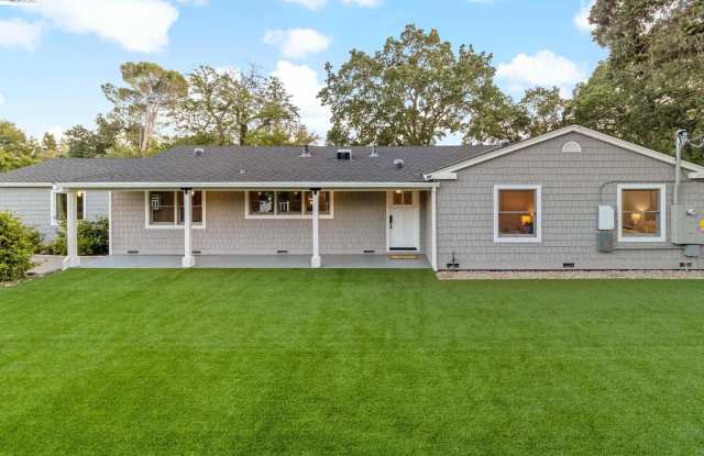 1021 Scots Ln Gallery 1