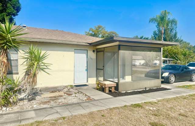 ** BONITA SPRINGS ** 2 BED / 1 BATH ** PET OK ** ANNUAL RENTAL ** - 3401 Ketcham Court, Bonita Springs, FL 34134