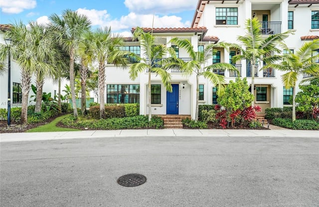 11731 SW 13th Ct - 11731 Southwest 13th Court, Pembroke Pines, FL 33025
