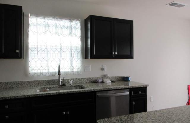 383 WINDFLOWER Drive Gallery 2