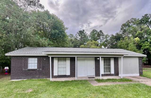 Gautier 3 Bedroom Gallery 1