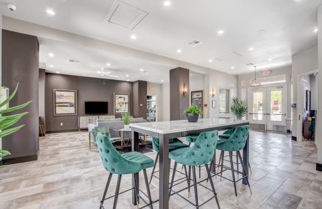 Parkway at Silverado Ranch - Affordable Housing Gallery 3