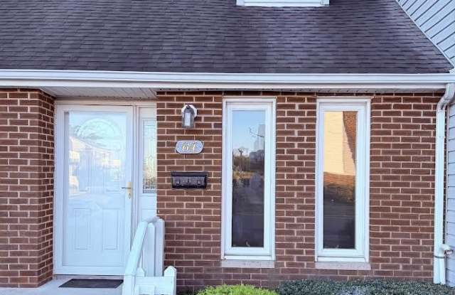 25 Meadow Avenue unit: 64 photos photos