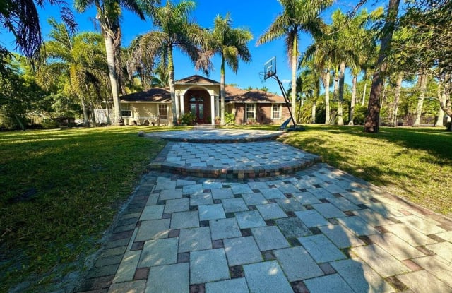 9117 Mandarin Boulevard - 9117 Mandarin Boulevard, The Acreage, FL 33470