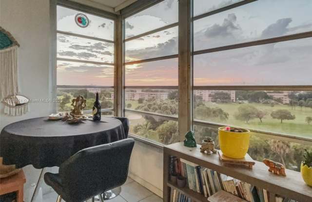 2661 S Course Dr photos photos 2661 S Course Dr photos photos