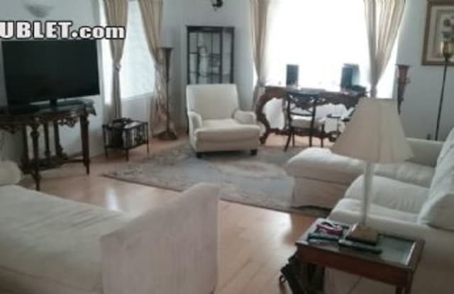 600 Hollister Ave - 600 Hollister Avenue, Santa Monica, CA 90405