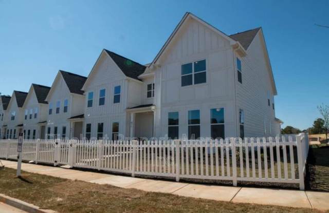 656 Herlong Avenue - 656 Herlong Avenue, York County, SC 29732 656 Herlong Avenue - 656 Herlong Avenue, York County, SC 29732