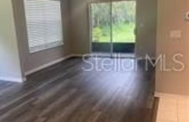 713 SANDY Court Gallery 3
