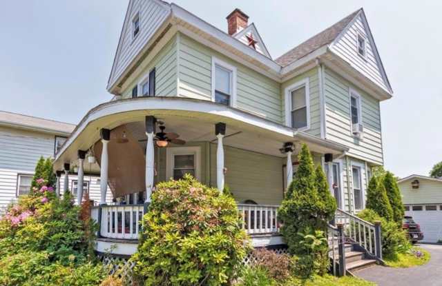184 Highland Avenue Gallery 2
