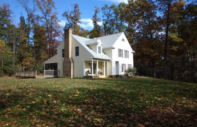 241 OAK HILL Drive Gallery 1