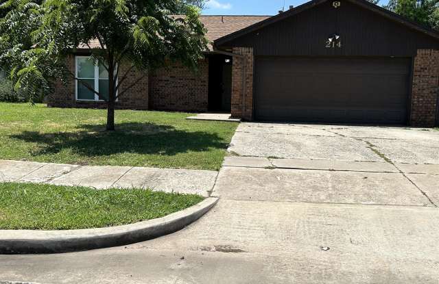 214 Falcon Court photos photos