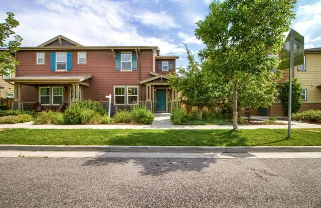 Beautiful 3 bedroom townhome in Central Park (Stapleton) Neighborhood photos photos