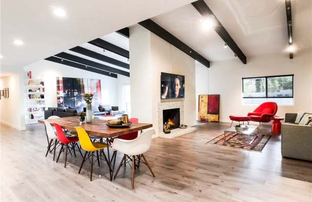 5619 Wilhelmina Avenue - 5619 Wilhelmina Avenue, Los Angeles, CA 91367