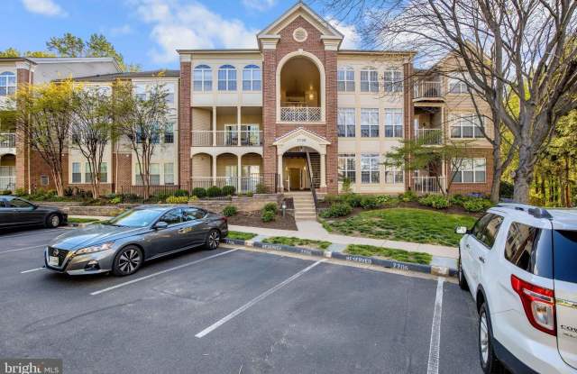 7706 HAYNES POINT Way unit: E photos photos