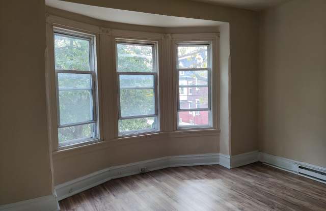 3639 SPRING GARDEN STREET Gallery 2