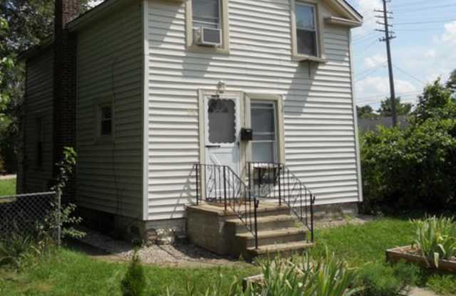206 N Lincoln Street photos photos
