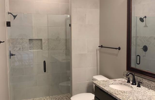 510 13th Street Unit 201 Gallery 2