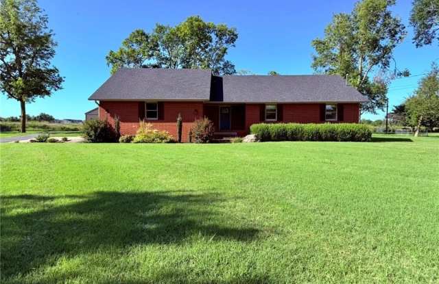 1904 Mayflower  RD photos photos
