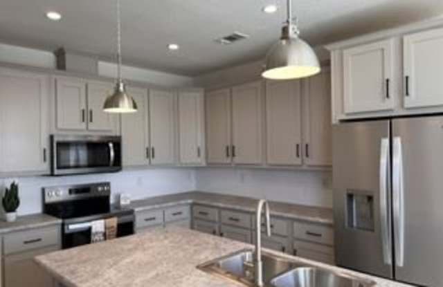 2501 W Wickenburg Way Sp photos photos
