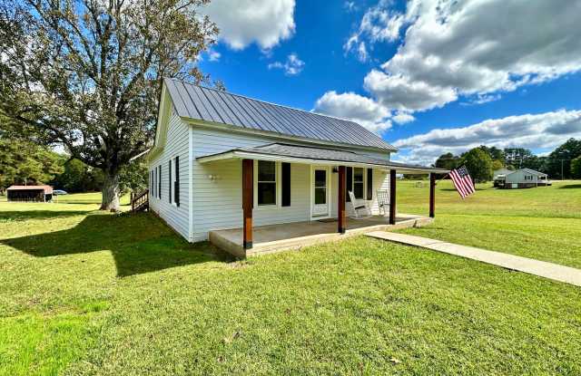 Charming 3 Bedroom Home for Rent – Recently Renovated! photos photos