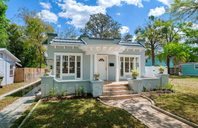 829 N Hyer Ave - 829 North Hyer Avenue, Orlando, FL 32803