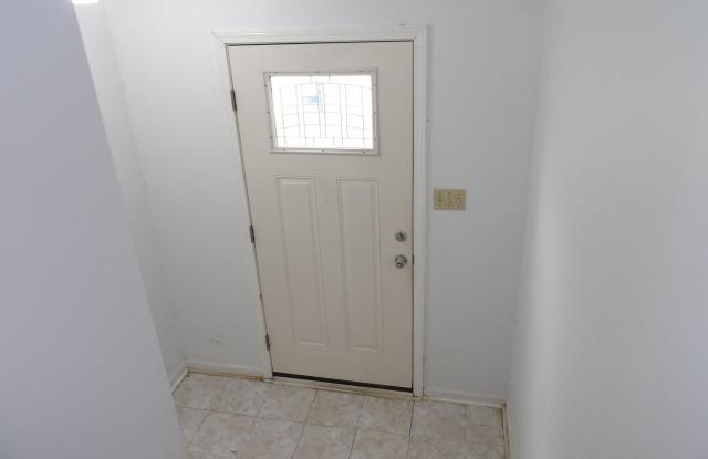 204 Landings Drive Gallery 4