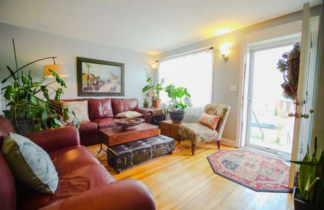 4011 BALFERN Avenue Gallery 2