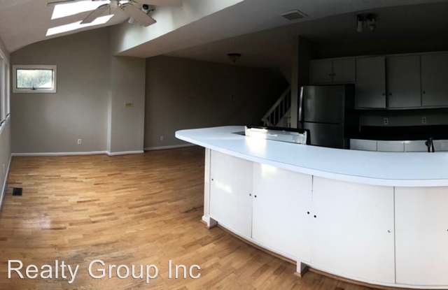 419 6th Street #6 Gallery 4