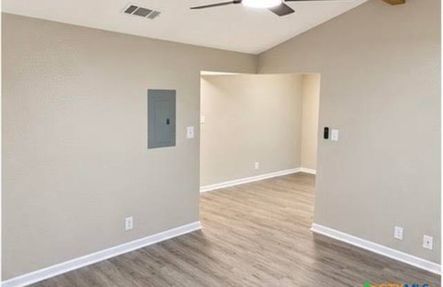 1312 S Mesquite Avenue Gallery 4
