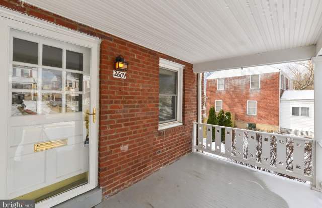 2609 FARMINGTON Drive Gallery 2