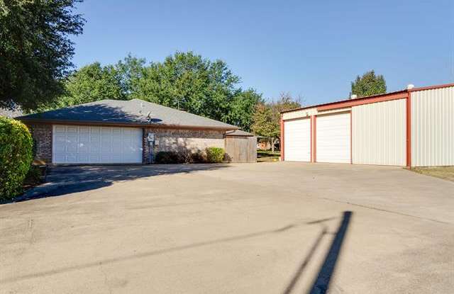 308 Glade Road Gallery 4