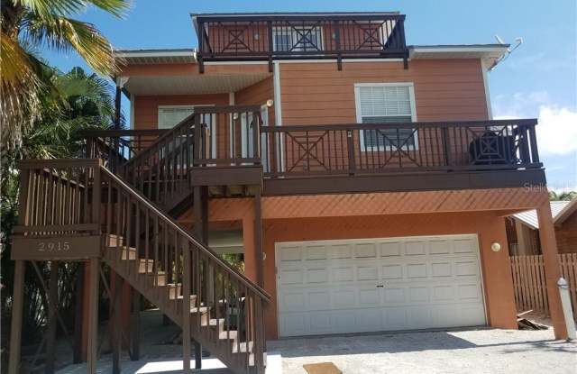 2915 GULF DRIVE - 2915 Gulf Drive North, Holmes Beach, FL 34217