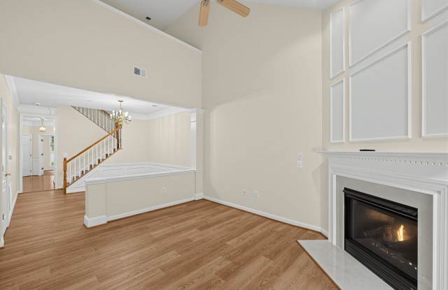 Charming 3BR Townhome for 55+ community in Odenton Gallery 4