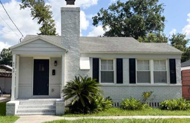 4743 Kerle St Gallery 1