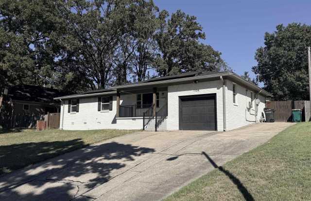 1104 Coulter Road Gallery 1