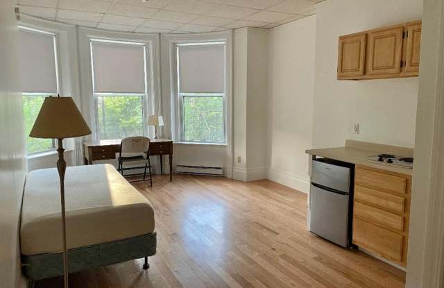 $2,245 Furnished Studio in Kenmore | Bay Window + High Ceilings | Beacon Street Brownstone photos photos