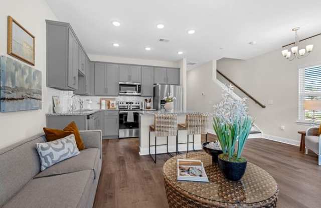 241 Hawk Run Court Gallery 2