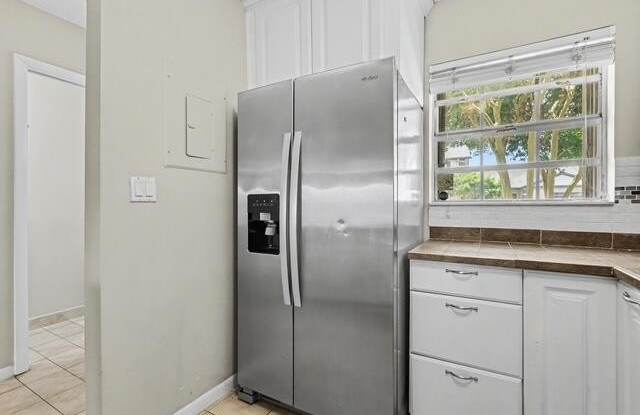 8327 Fairway Road Gallery 4
