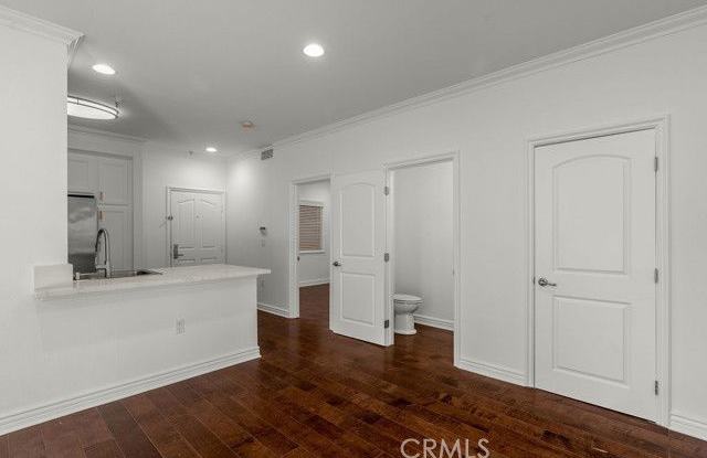 11504 Moorpark Street photos photos