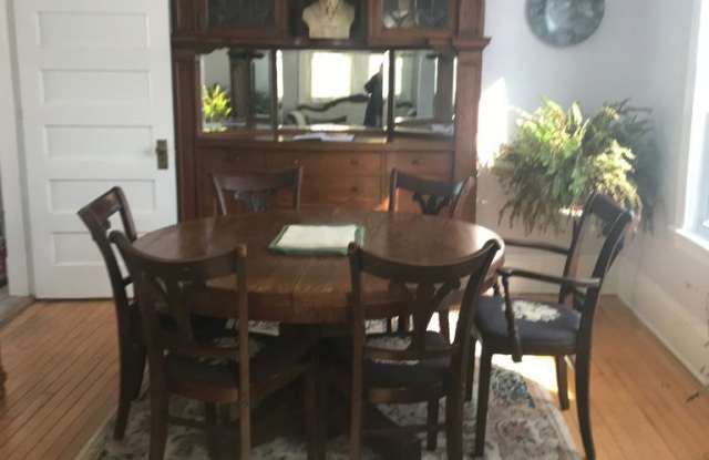 1719 22nd Avenue NE Gallery 2