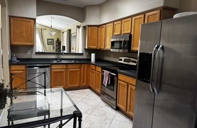 18131 W CANYON Lane Gallery 4